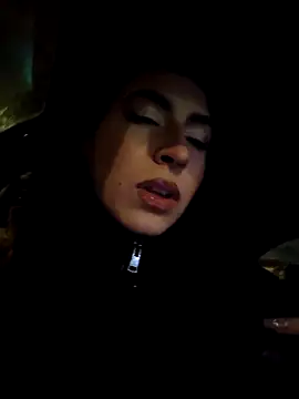 Snapshot of pleasure_of_life chatting on 02.10.25 pleasure of life online show from 02.10.25