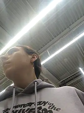 Snapshot of pleasure_of_life chatting on 03.11.25 pleasure of life online show from 03.11.25