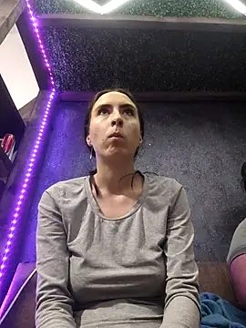 Snapshot of pleasure_of_life chatting on 11.12.25 pleasure of life online show from 11.12.25