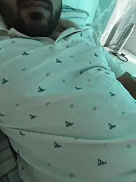 Snapshot of playboy_30 chatting on 11.20.25 playboy 30 online show from 11.20.25