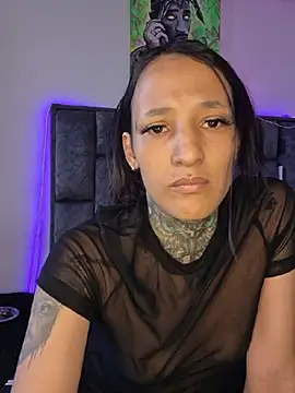 Snapshot of Nicole420squirt chatting on 07.18.26 Nicole420squirt online show from 07.18.26