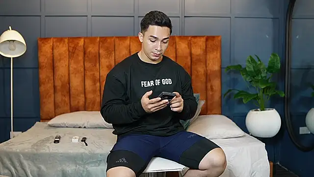 Ryan Hunt online show from 03.19.25