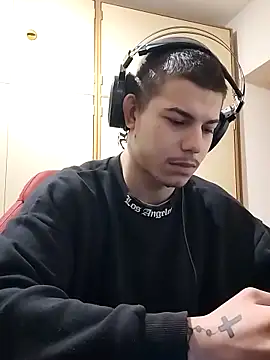 BigDickEnrg7195 online show from 02.21.25