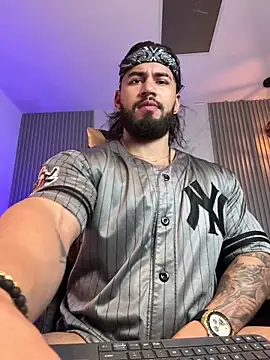 Snapshot of jaxon_colton chatting on 02.18.26 jaxon colton online show from 02.18.26