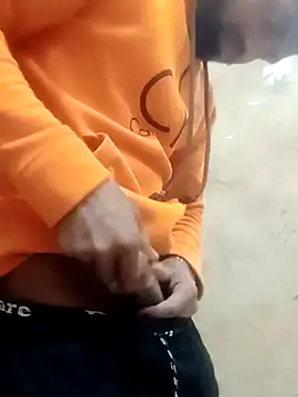 Snapshot of INDIANBOY7439 chatting on 11.13.25 INDIANBOY7439 online show from 11.13.25