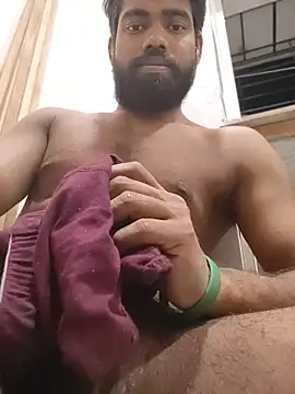 INDIANBOY7439 online show from 04.15.26