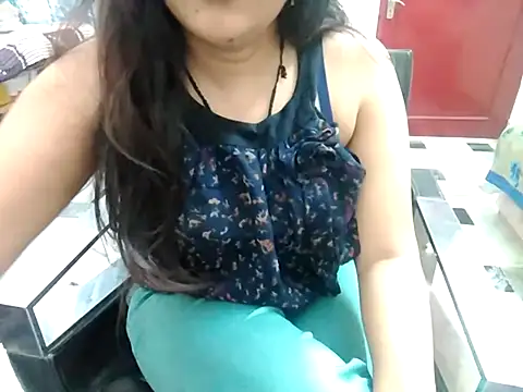 aarushi sharmaa online show from 02.18.25