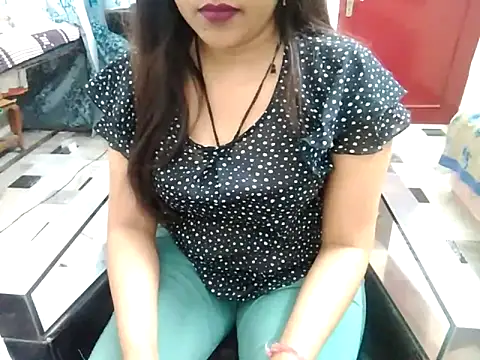 aarushi sharmaa online show from 02.19.25