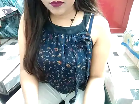 aarushi sharmaa online show from 02.21.25