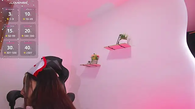 Snapshot of Daila_20_ chatting on 02.04.25 Daila 20 online show from 02.04.25