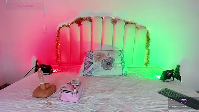 Snapshot of Daila_20_ chatting on 12.03.25 Daila 20 online show from 12.03.25