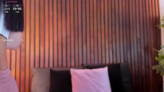 Jennmiiller  online show from 02.15.25