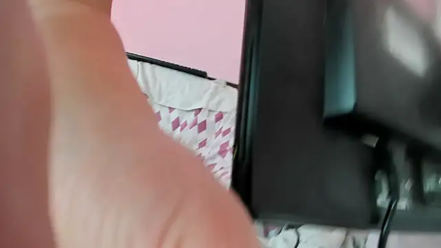 HotSweetAngel online show from 09.28.25