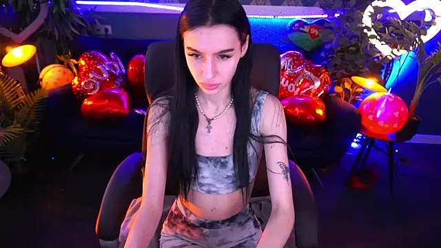 Snow WhiteeeX online show from 02.09.25