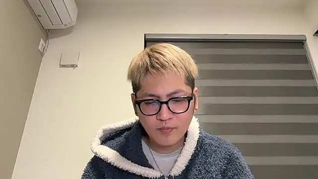 Snapshot of kensnb chatting on 03.03.26 kensnb online show from 03.03.26