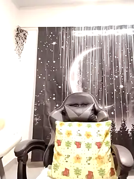 Hikaryfire online show from 10.18.25