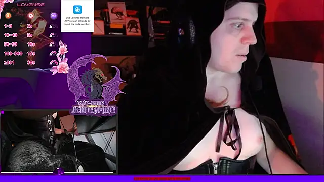 Snapshot of Rae-Suon chatting on 01.03.25 Rae-Suon online show from 01.03.25