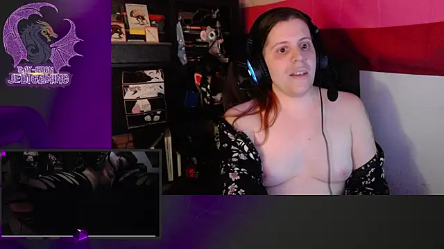 Snapshot of Rae-Suon chatting on 01.24.25 Rae-Suon online show from 01.24.25