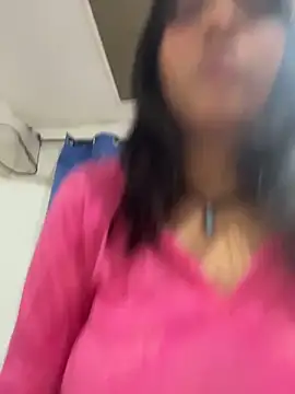 Snapshot of Carlacutte chatting on 03.03.26 Carlacutte online show from 03.03.26