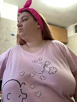 MelanieBrownn online show from 02.12.25