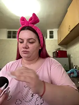 MelanieBrownn online show from 03.08.25