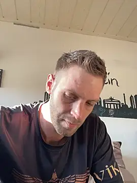 privat-official online show from 03.04.25