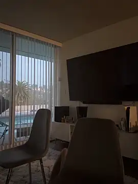 Snapshot of cbuchanan15 chatting on 12.14.25 cbuchanan15 online show from 12.14.25