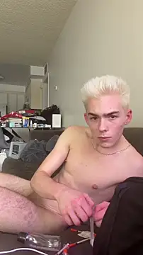 Snapshot of cbuchanan15 chatting on 02.15.26 cbuchanan15 online show from 02.15.26