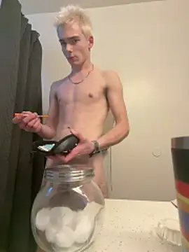 Snapshot of cbuchanan15 chatting on 02.26.26 cbuchanan15 online show from 02.26.26