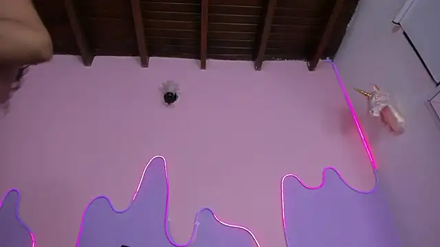 Mingie Rouse online show from 03.17.26