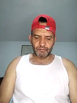 RogueTraveler online show from 09.26.25