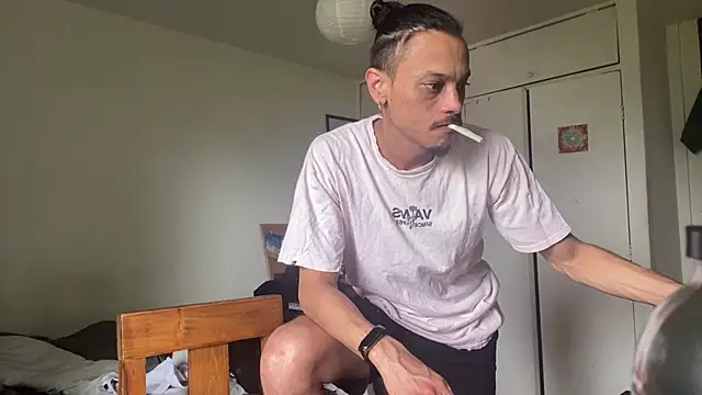 villanocat online show from 12.06.24