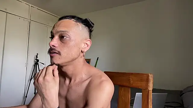 villanocat online show from 12.10.24