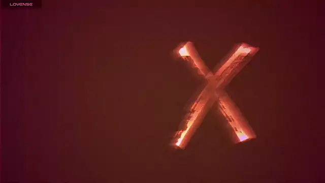 Snapshot of valentina_lux chatting on 10.02.25 valentina lux online show from 10.02.25