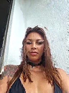 Hanna Charming online show from 12.20.25