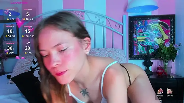 Liah Grey8 online show from 02.13.25