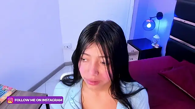 KimberlyVillaLobos online show from 02.05.25