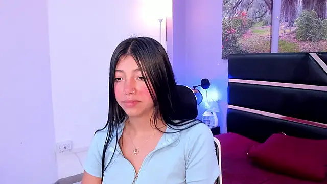 KimberlyVillaLobos online show from 02.12.25