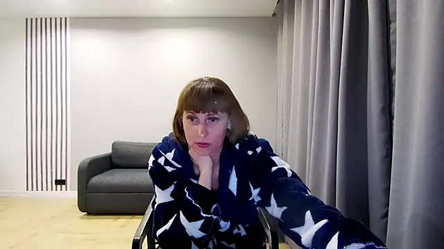 Snapshot of Daniella_Lorente chatting on 01.05.25 Daniella Lorente online show from 01.05.25