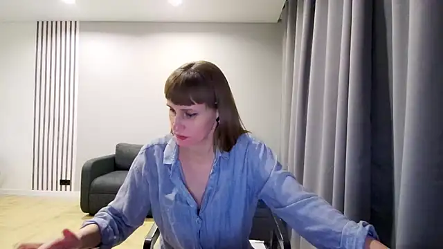 Snapshot of Daniella_Lorente chatting on 01.14.25 Daniella Lorente online show from 01.14.25