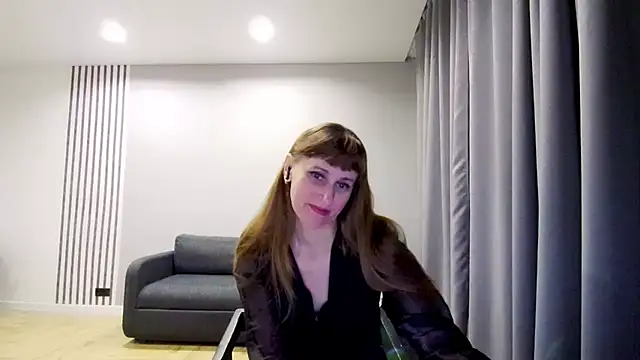 Snapshot of Daniella_Lorente chatting on 02.17.25 Daniella Lorente online show from 02.17.25