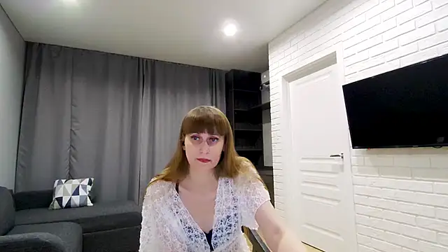 Daniella Lorente online show from 04.19.26