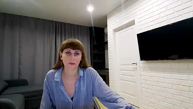Daniella Lorente online show from 05.13.26