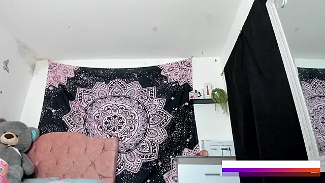 jade dakota   online show from 03.17.25