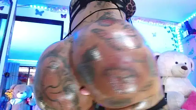 goddess BigassCock online show from 04.12.26