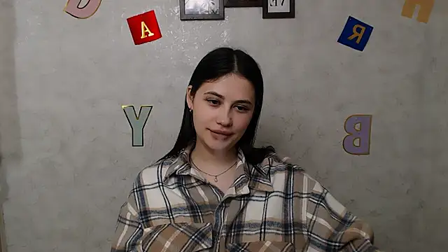 Snapshot of AliceSexyyy_ chatting on 03.15.25 AliceSexyyy online show from 03.15.25