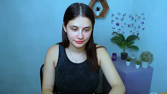 Snapshot of AliceSexyyy_ chatting on 09.20.25 AliceSexyyy online show from 09.20.25