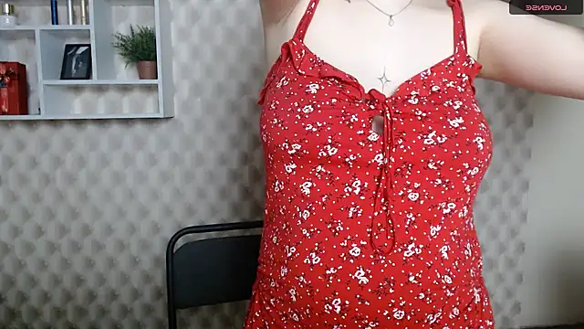 Snapshot of AliceSexyyy_ chatting on 01.13.26 AliceSexyyy online show from 01.13.26