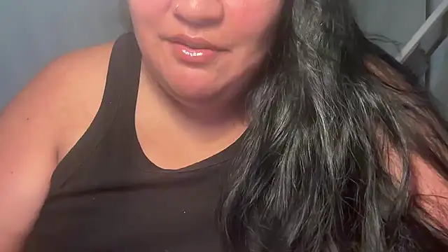 Snapshot of MashaCL chatting on 02.26.25 MashaCL online show from 02.26.25