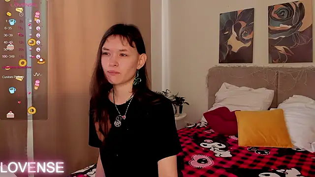 Snapshot of Emily_Strikeee chatting on 02.24.26 Emily Strikeee online show from 02.24.26